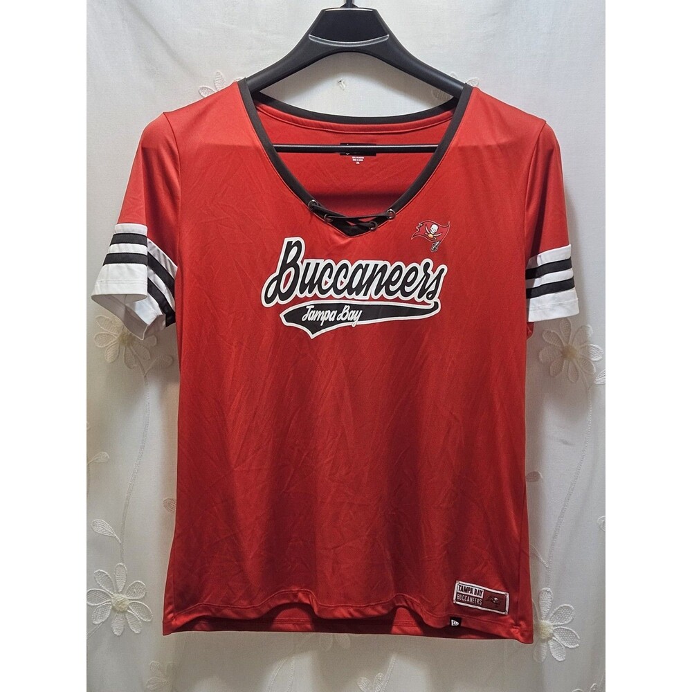 NFL Team Apparel Womens 2XL Red Top Tampa Bay Buccaneers Football Lace up V-neck